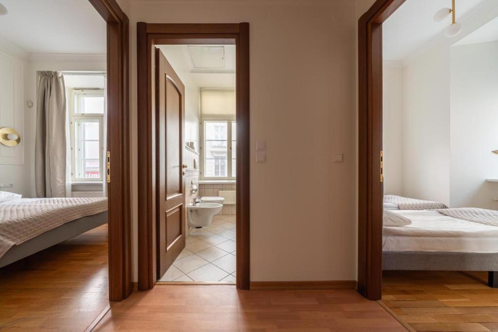Old Town Square Residence Tallinn Exterior photo